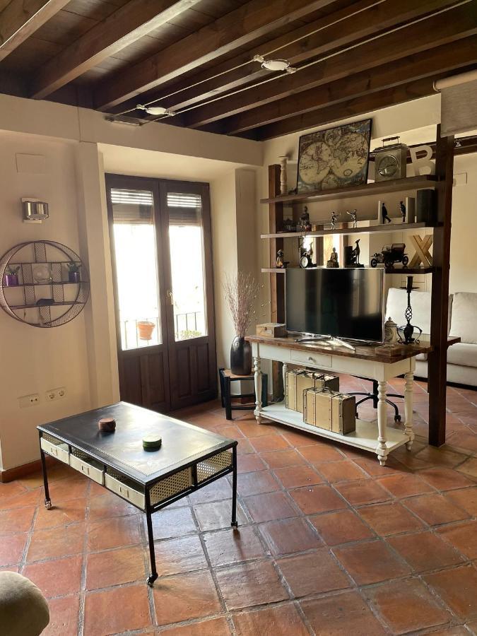 Sleep In Historic Puerta Elvira Apartment Granada Exterior foto