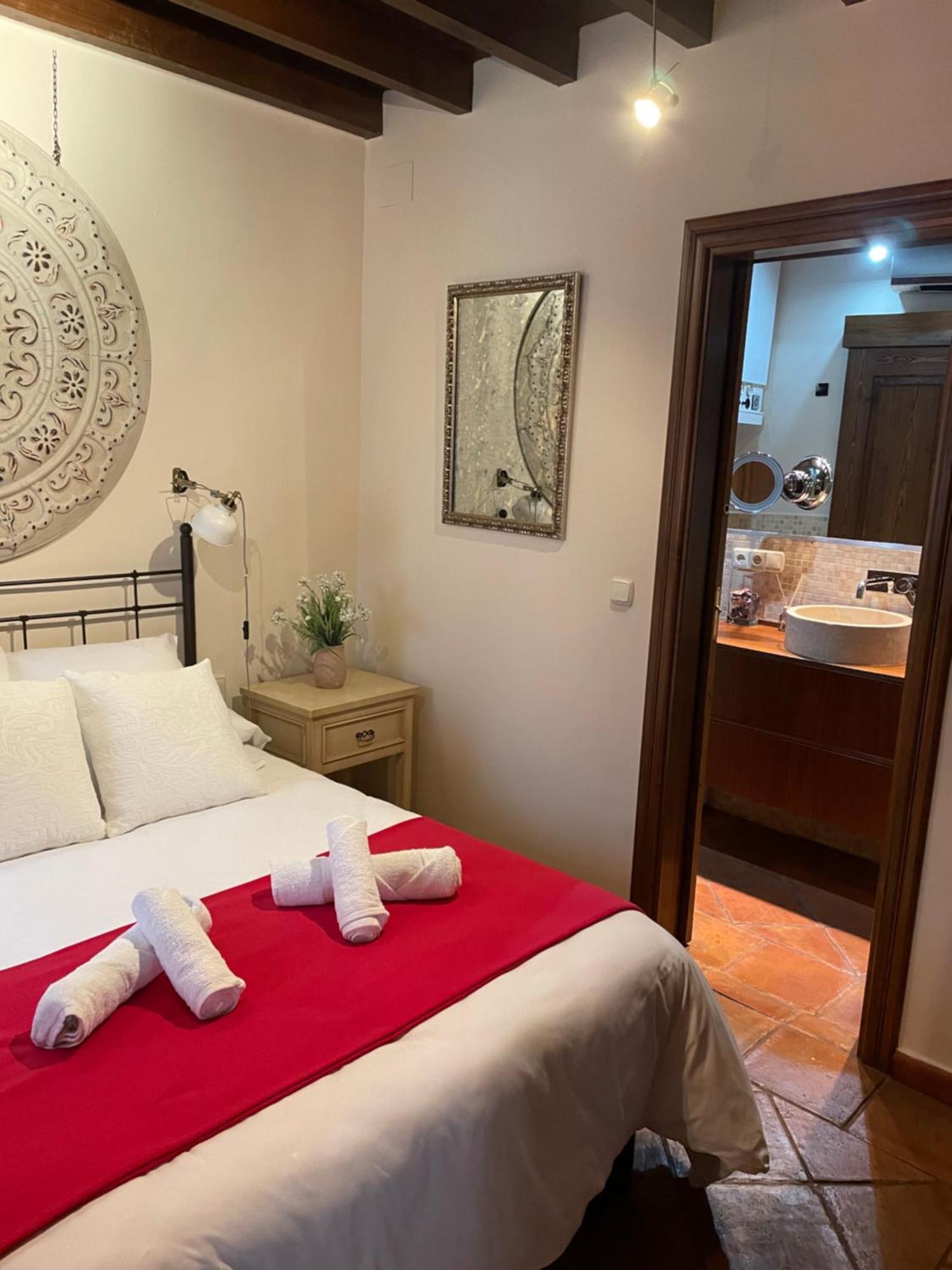 Sleep In Historic Puerta Elvira Apartment Granada Exterior foto